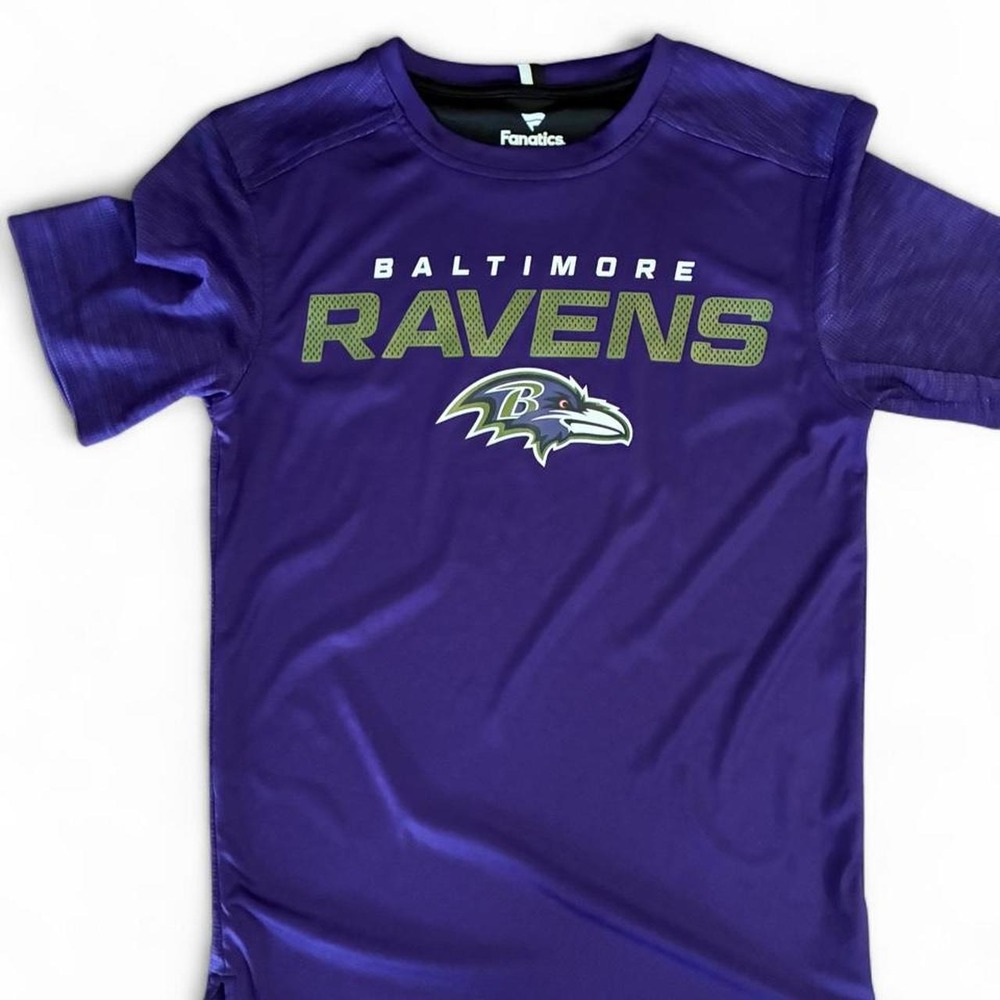 NWOT Purple Baltimore Ravens Fanatics shirt, Men's size S